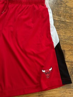 Men's Red Athletic Basketball Shorts with Chicago Bulls Logo fanatics